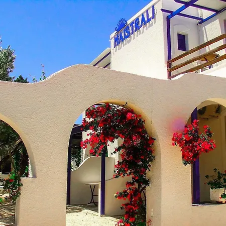 Aparthotel Maistrali 3*